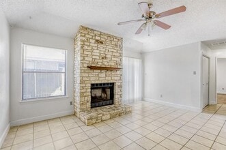 7806 Chimayo Cove in Austin, TX - Building Photo - Building Photo