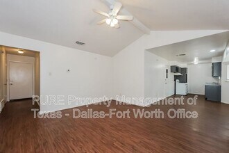 1811 E Timberview Ln in Arlington, TX - Building Photo - Building Photo