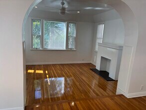 8707 W Knoll Dr in West Hollywood, CA - Building Photo - Building Photo