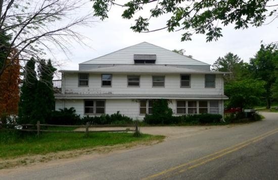 3143 Baseline Rd in Gobles, MI - Building Photo