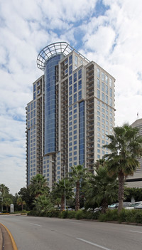 The Royalton at River Oaks in Houston, TX - Foto de edificio - Building Photo