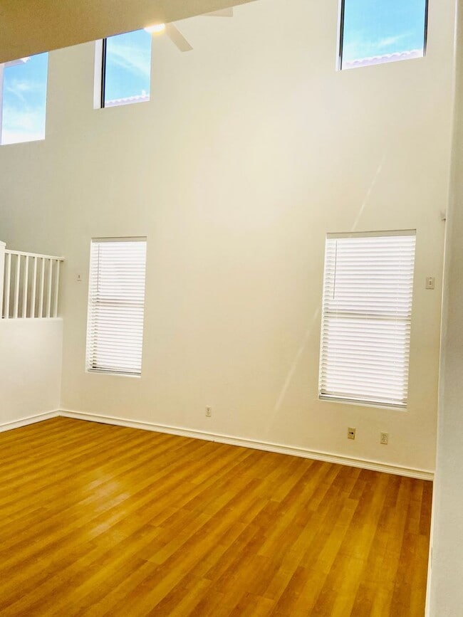 2123 N 30th St in Mesa, AZ - Building Photo - Building Photo