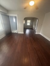 2406 Searsdale Ave in Cleveland, OH - Building Photo - Building Photo
