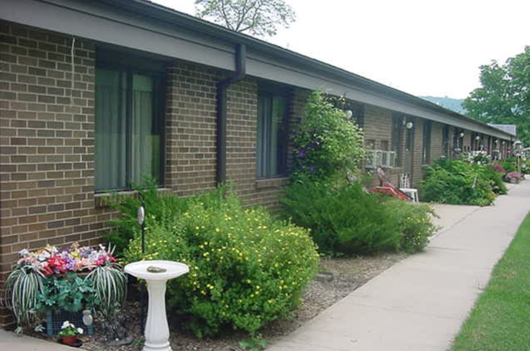 Valley View in Mc Gregor, IA - Foto de edificio