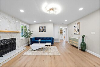 13824 Powers Rd in Poway, CA - Building Photo - Building Photo