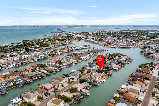 1009 Bass Ave in Port Isabel, TX - Building Photo - Building Photo