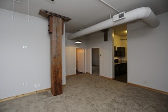The Landings at River Market Loft & Apartments in Kansas City, MO - Building Photo - Interior Photo