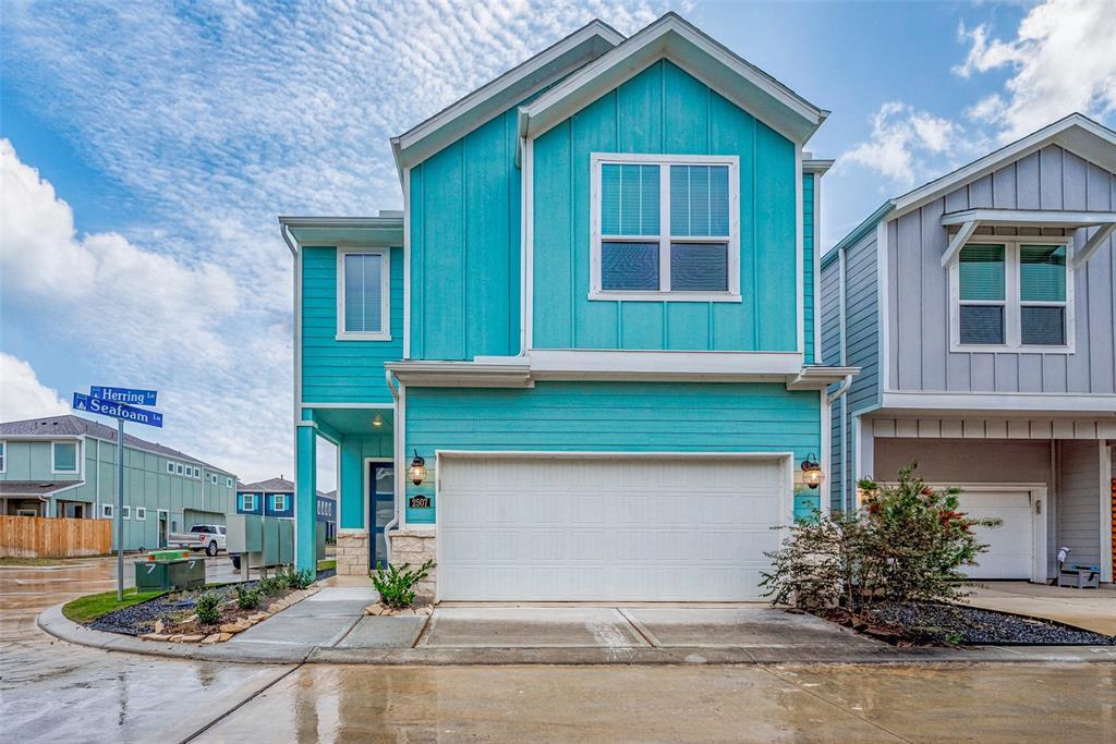 2507 Herring Ln in Clear Lake Shores, TX - Foto de edificio