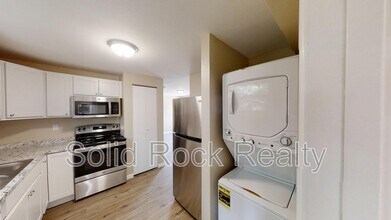 2403-2413 E Saint Vrain St in Colorado Springs, CO - Building Photo - Building Photo