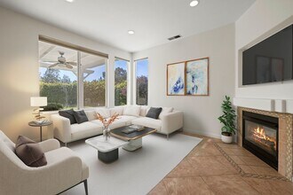 27815 Sunflower Ct in Santa Clarita, CA - Building Photo - Building Photo