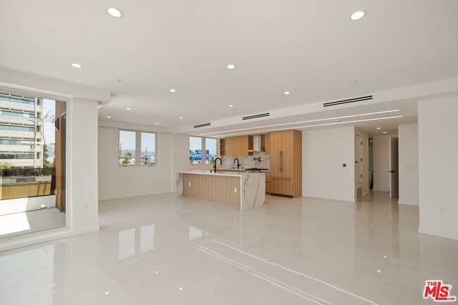 1414 S Beverly Dr in Los Angeles, CA - Building Photo - Building Photo