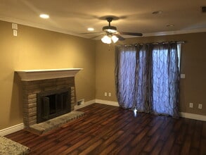 91 Decathlon Cir in Sacramento, CA - Building Photo - Building Photo