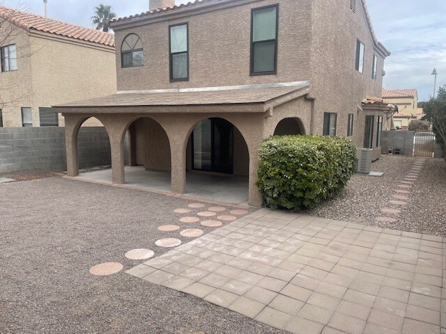 2825 S Swallow Point Cir in Las Vegas, NV - Building Photo - Building Photo