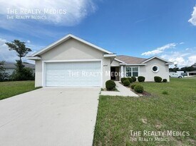14947 SW 24th Cir in Ocala, FL - Building Photo