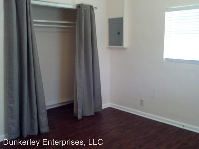415 E Romana St in Pensacola, FL - Foto de edificio - Building Photo