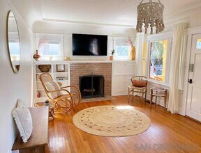 525 3rd St in Encinitas, CA - Building Photo - Building Photo