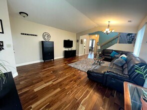 2509 Whitney Oaks Ln in Reno, NV - Building Photo - Building Photo