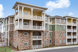 Crowne at Cary Park Apartments