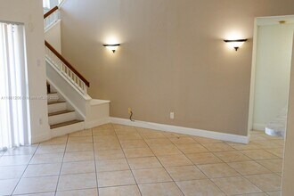 10451 SW 157th Pl, Unit 303 in Miami, FL - Building Photo - Building Photo