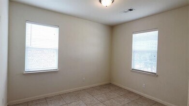 333 Cedar Crk Dr in Princeton, TX - Building Photo - Building Photo