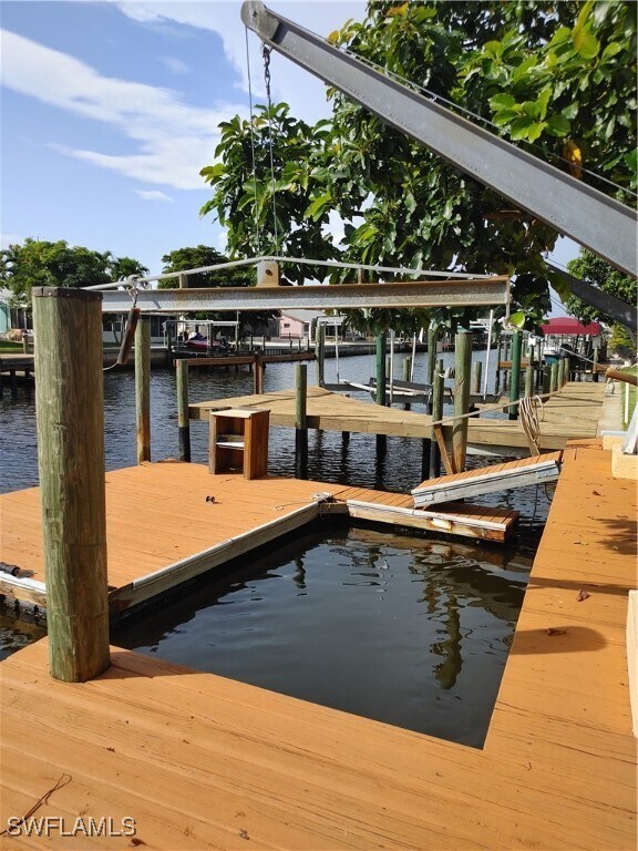 2740 Geary St in Matlacha, FL - Building Photo - Building Photo