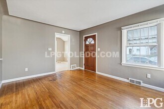 4336 Lyman Ave in Toledo, OH - Building Photo - Building Photo