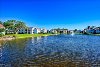 595 Beachwalk Cir in Naples, FL - Building Photo - Building Photo