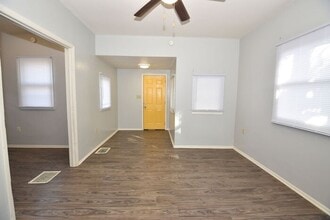 911 Fulton St in Elkhart, IN - Building Photo - Building Photo