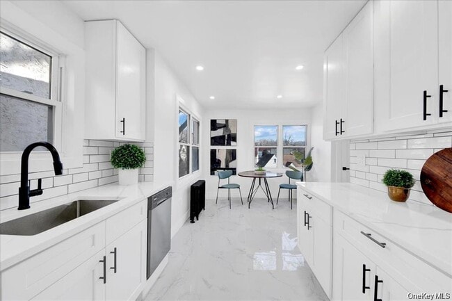 property at 20 Mersereau Ave