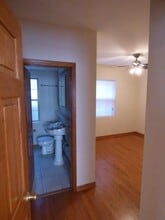 1818 W Chase Ave, Unit 2 in Chicago, IL - Building Photo - Building Photo