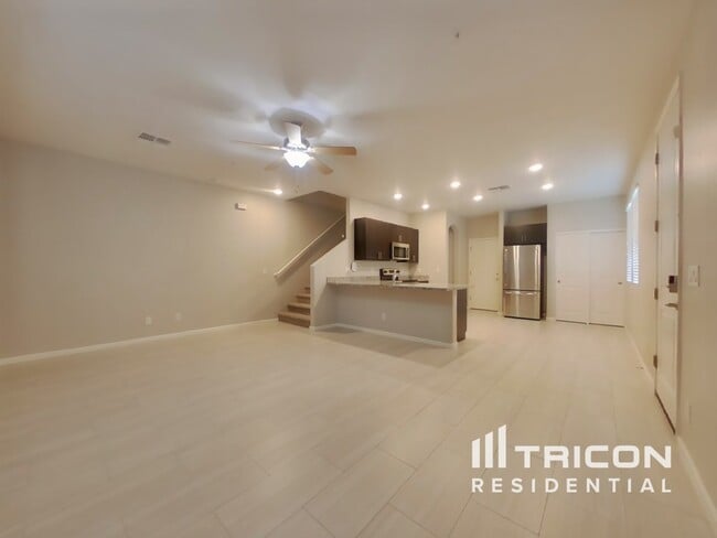 12563 W Hummingbird Terrace in Peoria, AZ - Building Photo - Building Photo