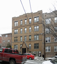 255 E 237th in Bronx, NY - Foto de edificio - Building Photo