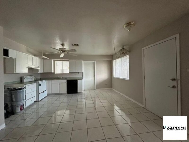 2318 W Lupine Ave in Phoenix, AZ - Building Photo