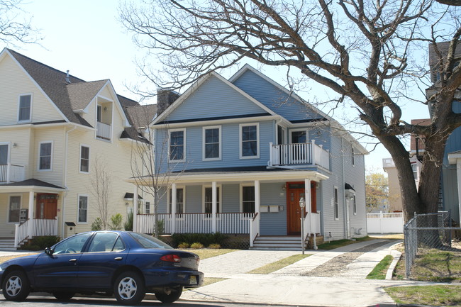 514 1st Ave in Asbury Park, NJ - Foto de edificio - Building Photo