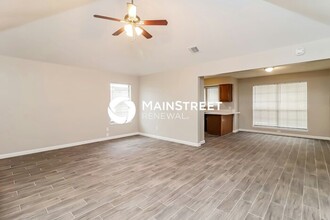 1104 Chapel Hill Dr in Mansfield, TX - Building Photo - Building Photo