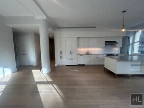 BROOME STREET in New York, NY - Building Photo - Building Photo