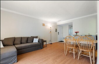 171 Old Montgomery Hwy in Vestavia Hills, AL - Foto de edificio - Building Photo