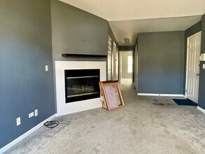 1179 N Village Dr in Round Lake Beach, IL - Building Photo - Building Photo