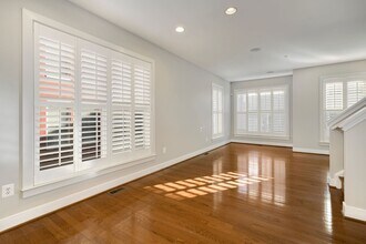 918 4th St SE in Washington, DC - Building Photo - Building Photo