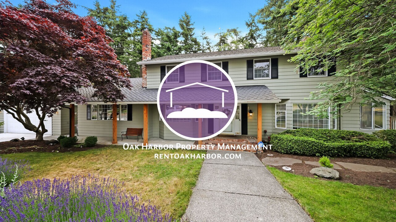 282 SW Lansdale St in Oak Harbor, WA - Building Photo
