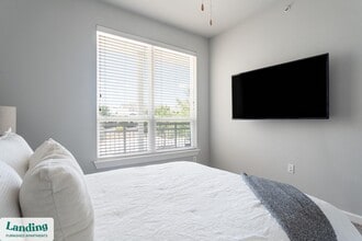 4300 Cromwell Dr, Unit 1206 in Kyle, TX - Building Photo - Building Photo