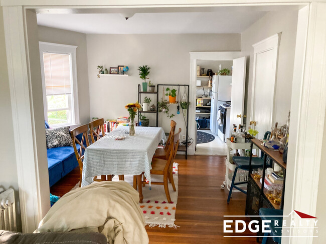 property at 8 Woodside Ave