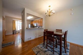 15715 Fremont Way in Apple Valley, MN - Building Photo - Building Photo