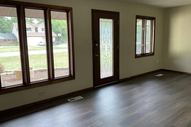 16401 Sherwood Dr in Orland Park, IL - Building Photo - Building Photo