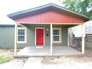 5321 Locke Ave in Fort Worth, TX - Building Photo - Building Photo