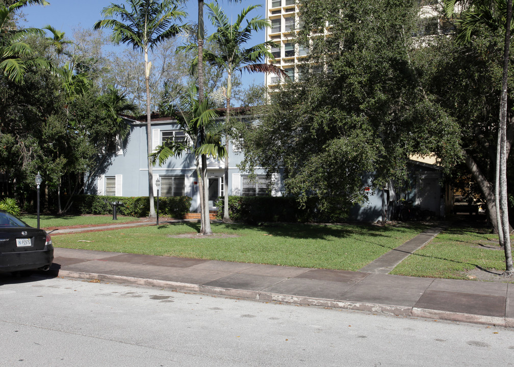 729 Valencia Ave in Coral Gables, FL - Building Photo