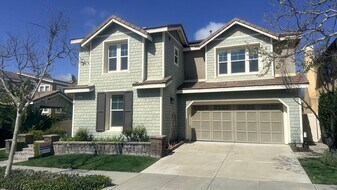40365 Amesbury Ln in Temecula, CA - Building Photo