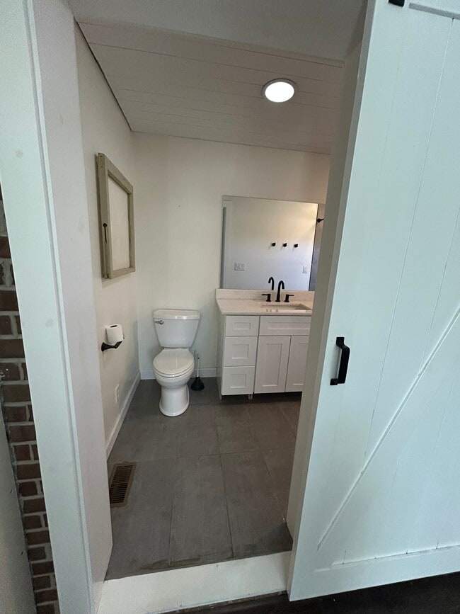 property at 413 McCarty Hollow Rd