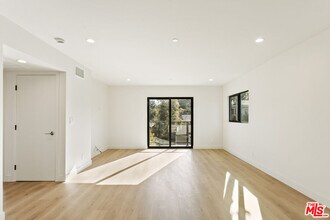 2836 Marsh St in Los Angeles, CA - Building Photo - Building Photo