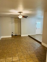 6762 Trail Lake Dr in Fort Worth, TX - Building Photo